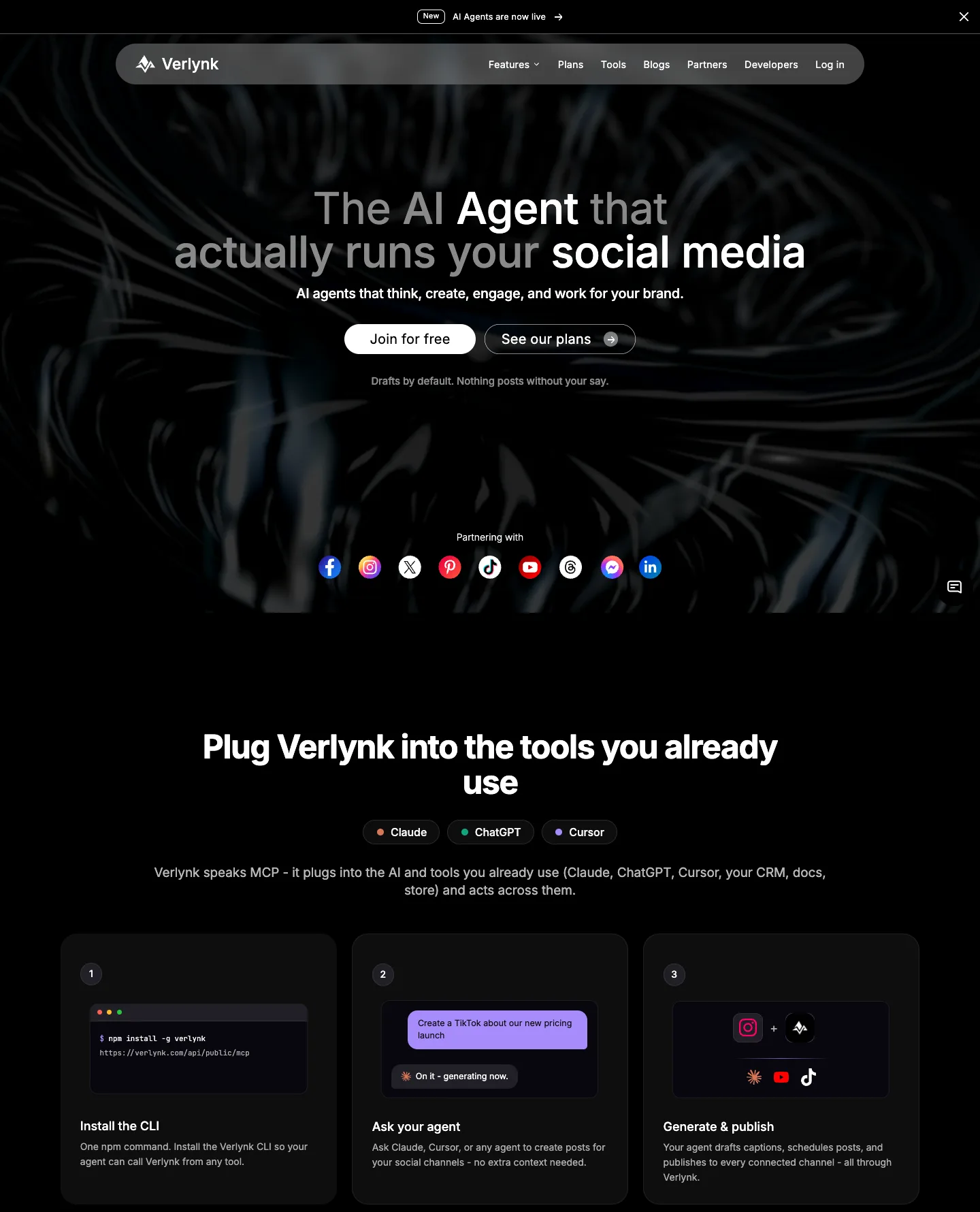 Verlynk homepage: an AI agent that runs your social media